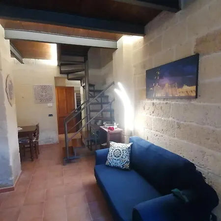 Corte Dei Limoni לצ'ה
